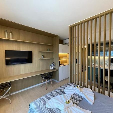 Suite Luxuosa Com Cozinha Blend Smart 1356 戈亚尼亚 外观 照片