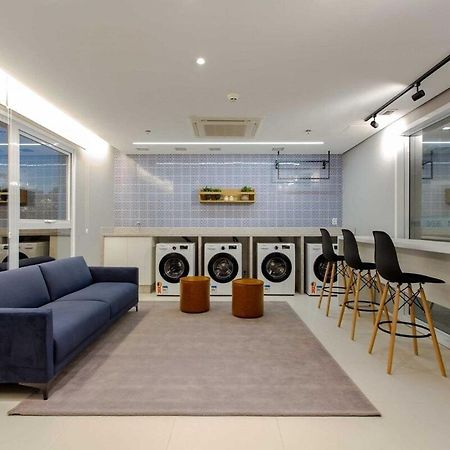Suite Luxuosa Com Cozinha Blend Smart 1356 戈亚尼亚 外观 照片