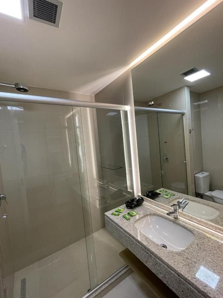 Suite Luxuosa Com Cozinha Blend Smart 1356 戈亚尼亚 外观 照片